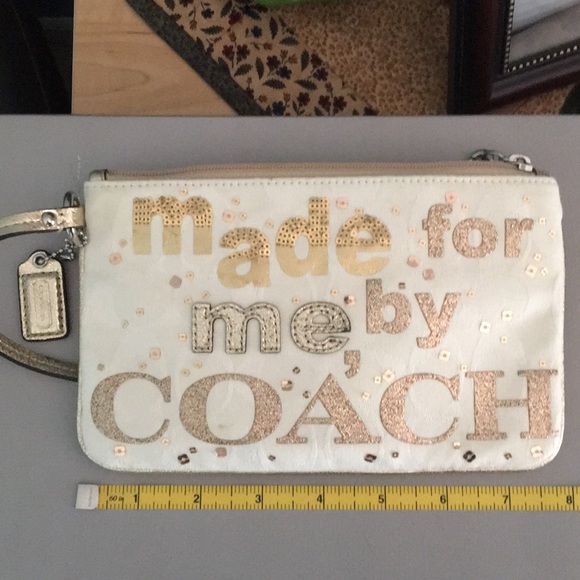 Coach Handbags - “Made for me by coach” 2010 2011 POPPY WRISTLET